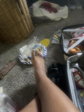 Dirty room + Clean feet