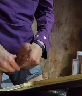 My table cumshot