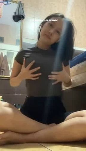 Crotszz biar ayang makin sayang dikasih tempe goreng dulu