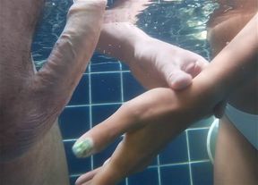 Thai homemade teen SOUL MATE fellatio and love in the swimming pool with the bf