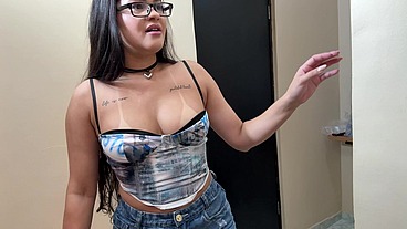 SUPER HOT BOMBSHELL NEW FACE IN PORN BIA MATTOS DEBUT