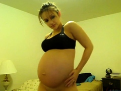 Pregnnt Tori Taylor Blue Shorts