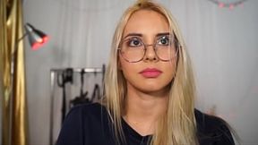 Colombian blonde with flawless curves begins her adult modeling journey