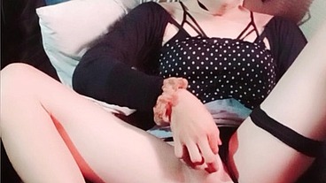 Anal - Tranny - Jovencita Caliente - Mariquita Masturbación con Gran Dildo - LadyBoy - Ruby Queen
