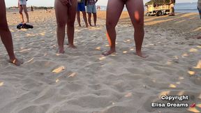 baisee par differents voyeurs sur la plage de nouveau a la baie des ...