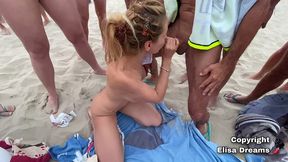 baisee par differents voyeurs sur la plage de nouveau a la baie des ...