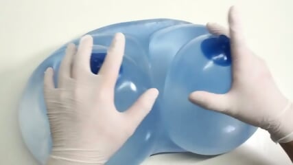 Tororin Oppai Warabichichi Breasts