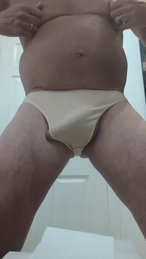 Grandad cums in Grannies knickers