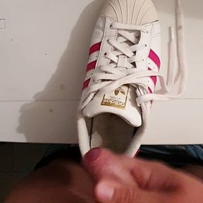 Cum in Sneakers