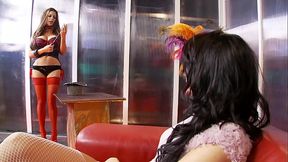 Leila Bee, Linsey Mckenzie And Pason Get Out The Toys During A Hot Threeway