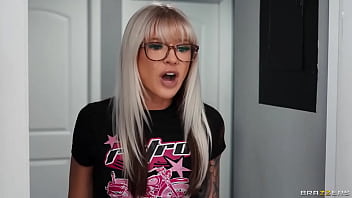 The Frank &amp_ Beans Quandary Justine Jakobs, Katee V / Brazzers/ Enter XVPROMO on official site for discount
