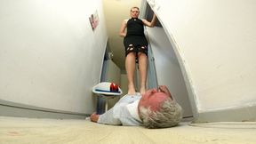 Danielle's Hall Trampling 7 FLOOR CAM