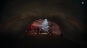 Chicas locas Cantan y bailan que son hombres ricos