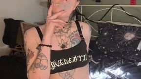 Goth goddess smokes for you