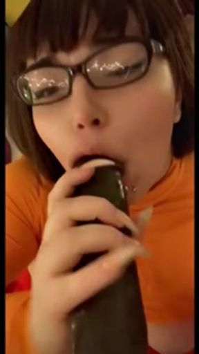 Free Full Video “Velma Loves BBC” Solo Amateur Roleplay