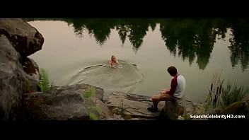 Gage Golightly in Cabin Fever 2016