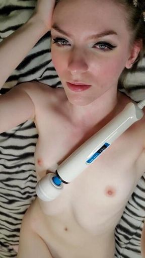 Cute Amateur Pixie Orgasm