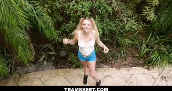 Baby Karma's Swimsuit Sizzles in Big Dick Hardcore