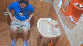 Stinky Bathroom Desperation - What Are Those Sounds?