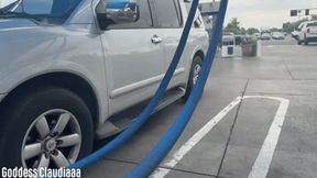 Public Tease: Fat Goddess at the Car Wash