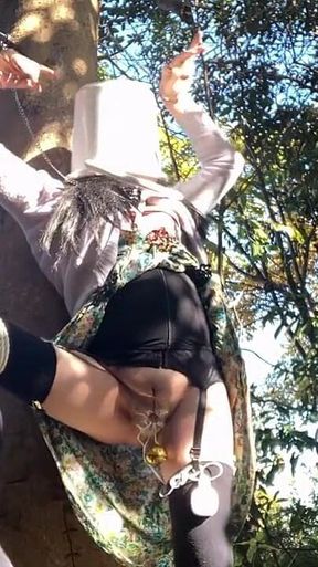 Master Trainer's Command No. 23: Single-leg Suspension Bucket Punishment