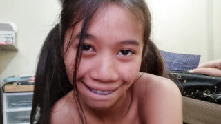 Μεγάλο κώλο μελαχρινή έφηβη κλείνει τον κώλο της σε καυτό σόλο αυνανισμό JOI