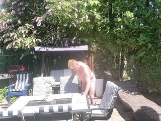 HEATING THE BALLS 1