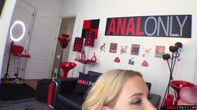 Savannah’s Massive Anal Cravings