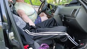 in the car in the parking lot, my mother-in-law jerks off my dick until I cum