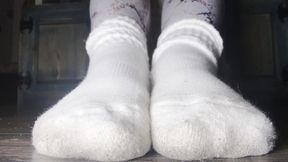 Giantess Goddess Dirty Sock Worship JOI – POV Foot Humiliation & Crush Fantasy