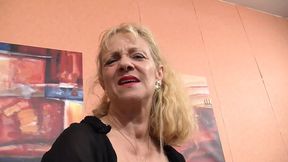 Hot milfs and horny&#x1F975; matures enjoy wild sex at Simone's place - 2