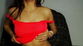 Lara Petite Private Show
