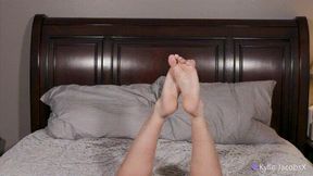 Barefoot Footplay Relaxing With Feet Up in Air - Kylie Jacobsx - WMV 1080p HD