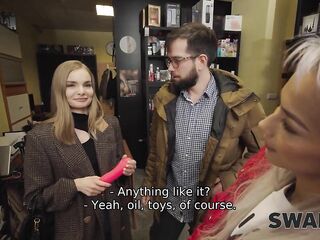 SWAP4K. Exchange wives in a kinky way: enticed a random angel and nailed her