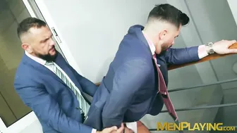Andrea Suarez Seduces His Manager in Suit for Bareback Anal