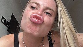 Sweet delicious juicy lips with kisses and gloss! MP4