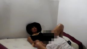 vino un fans a ver como filmabamos un video y en el descanso lo hice chuparme la concha