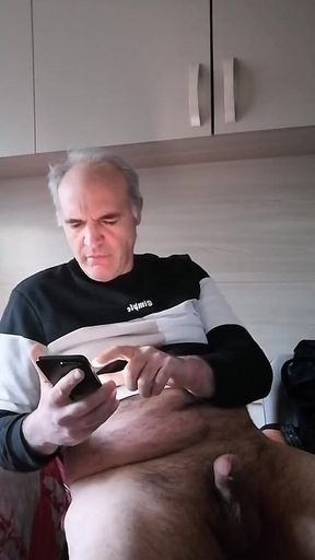 A Quick Saw to Calm My Stress