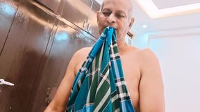 Indian Threesom Desi Video Boss has hardcore sex with servants wife in Hotel Fuck har Pussy Hindi Audio