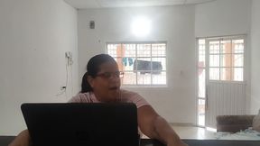 Housewife Pays a Technician with a Good Blowjob and a Hard and Rich Fuck While Her Husband Works