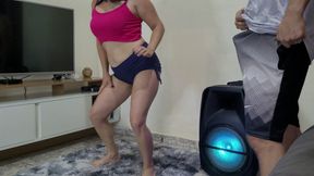 My beautiful stepdaughter dancing and I&#039;m obsessed with fucking her without a condom