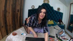 Treating My Nasty Pussy to Two Dildos Online