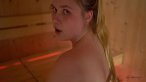 hot sauna fuck for curvy maja