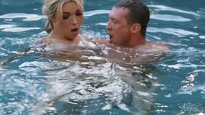 Trans Angels - Blonde Stunner Aubrey Kate Has Her Eyes Set on Her Hunky New Pool Guy Pierce Paris