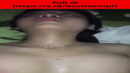 rela pecah perawan karna di kasih uang