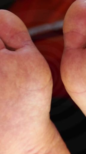 Keep Gooning to My Feet