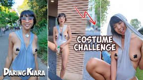 Exhibitionist Japanese Girl Flashes And Masturbates in Public