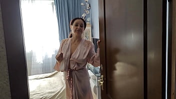 Step mom seduces buddy's virginity, raw anal&#x1F44C; sex in secret&#x1F92B;