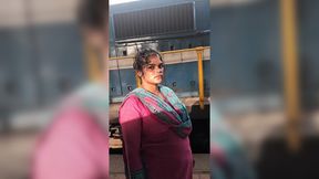 ????TRAIN TOILET TAMIL BHABHI Tamil housewife cowgirl Jennifer fuck very hard