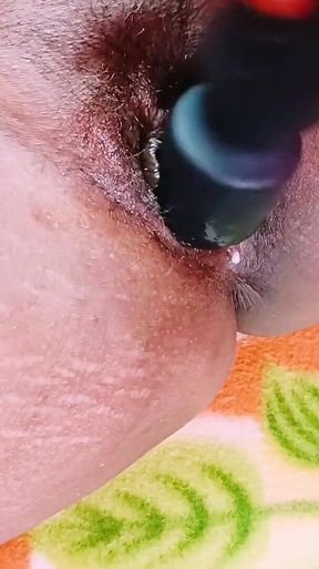 Stepmom Handjob Figuring Vibrator Fuck Stepson.